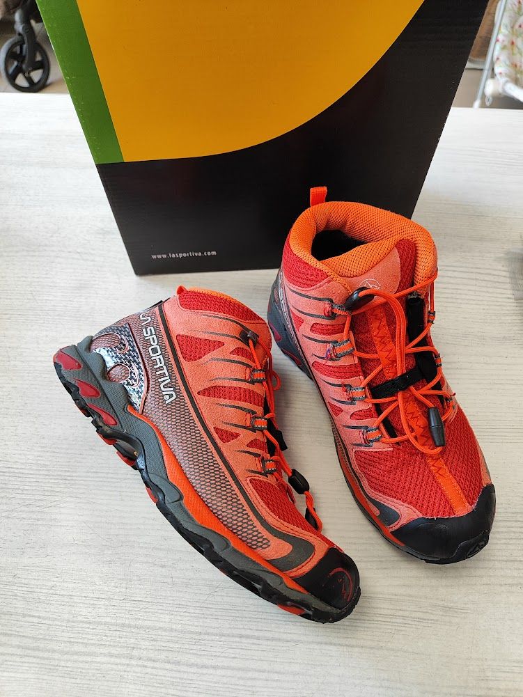 SCARPONCINI TREKKING LA SPORTIVA